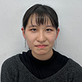 麻野　真衣 さん