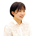 津坂　采 さん